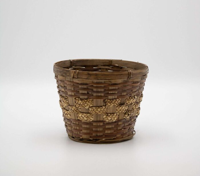 13043 (6" BRN STN FERN/STRAW POT COVER)